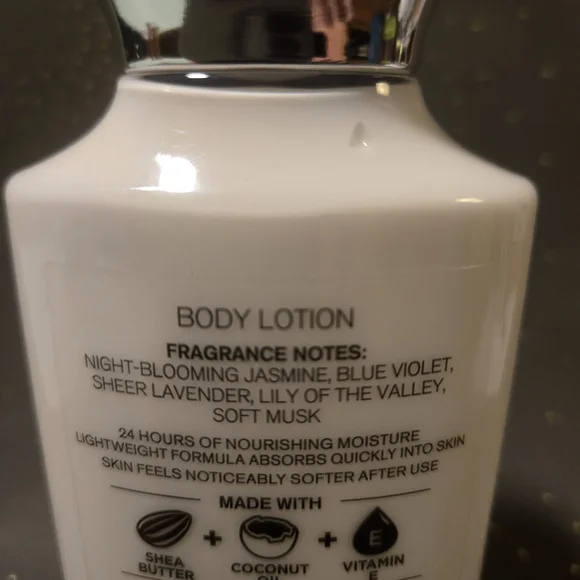 Moon Light Path Body Lotion - White and Blue - Picture 3 of 3